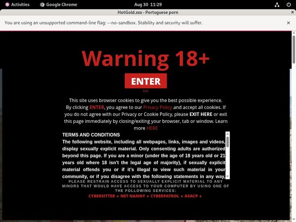 Hot Gold Footjob