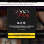 Ladyboypussy Mit Bankkarte